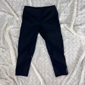 Zella Small petite gym leggings 3/4 length. Women's Small Petite.  Item #0033